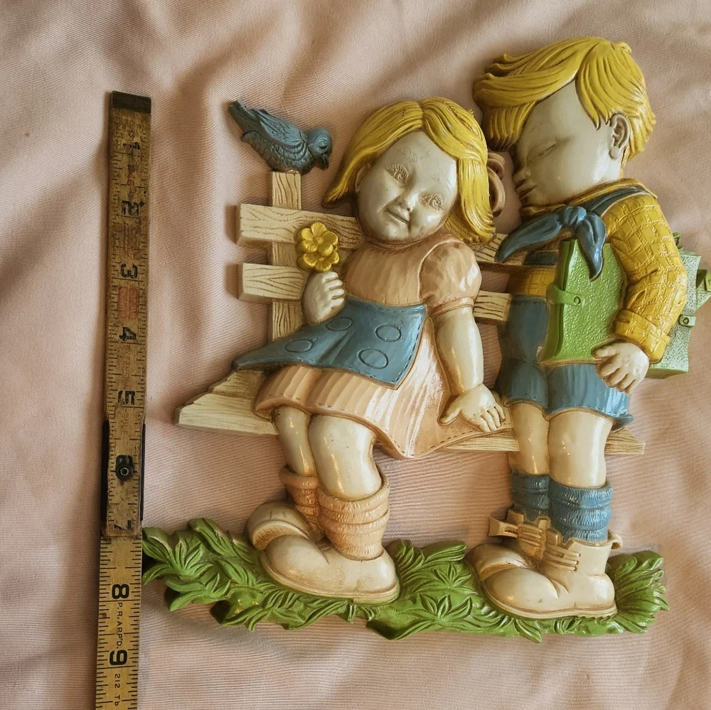 Vintage Wall Plaque with Children and Bird HOMCO 1977 Dart Plastics Decor